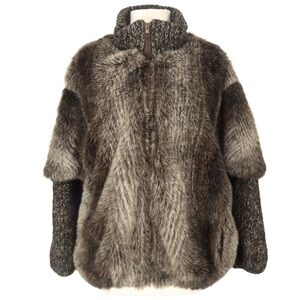 Luxurious Faux Fur Jacket in Brown